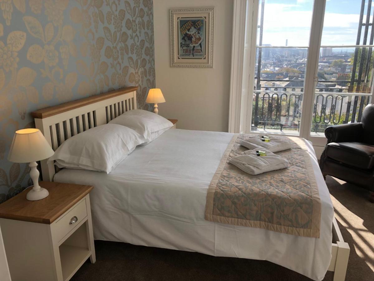 Almorah Hotel Saint Helier Jersey Екстериор снимка