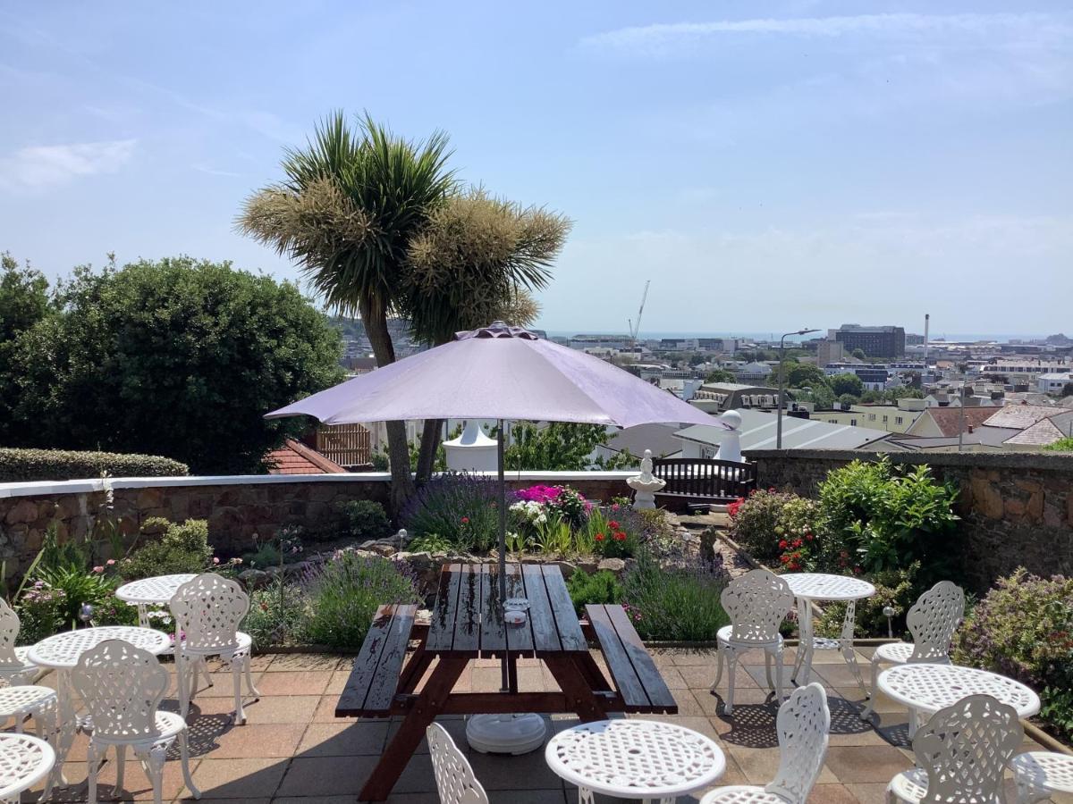 Almorah Hotel Saint Helier Jersey Екстериор снимка